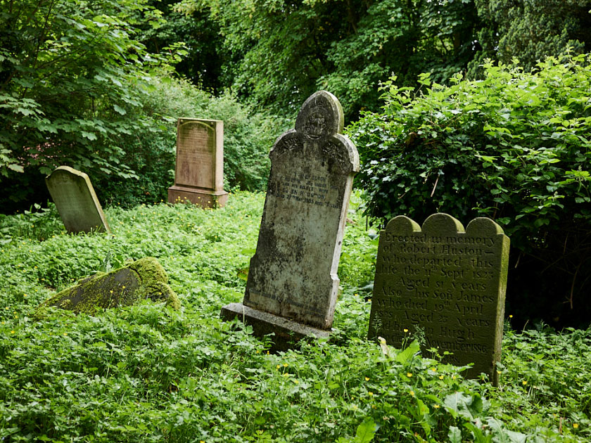 Rashee Old Cemetery
